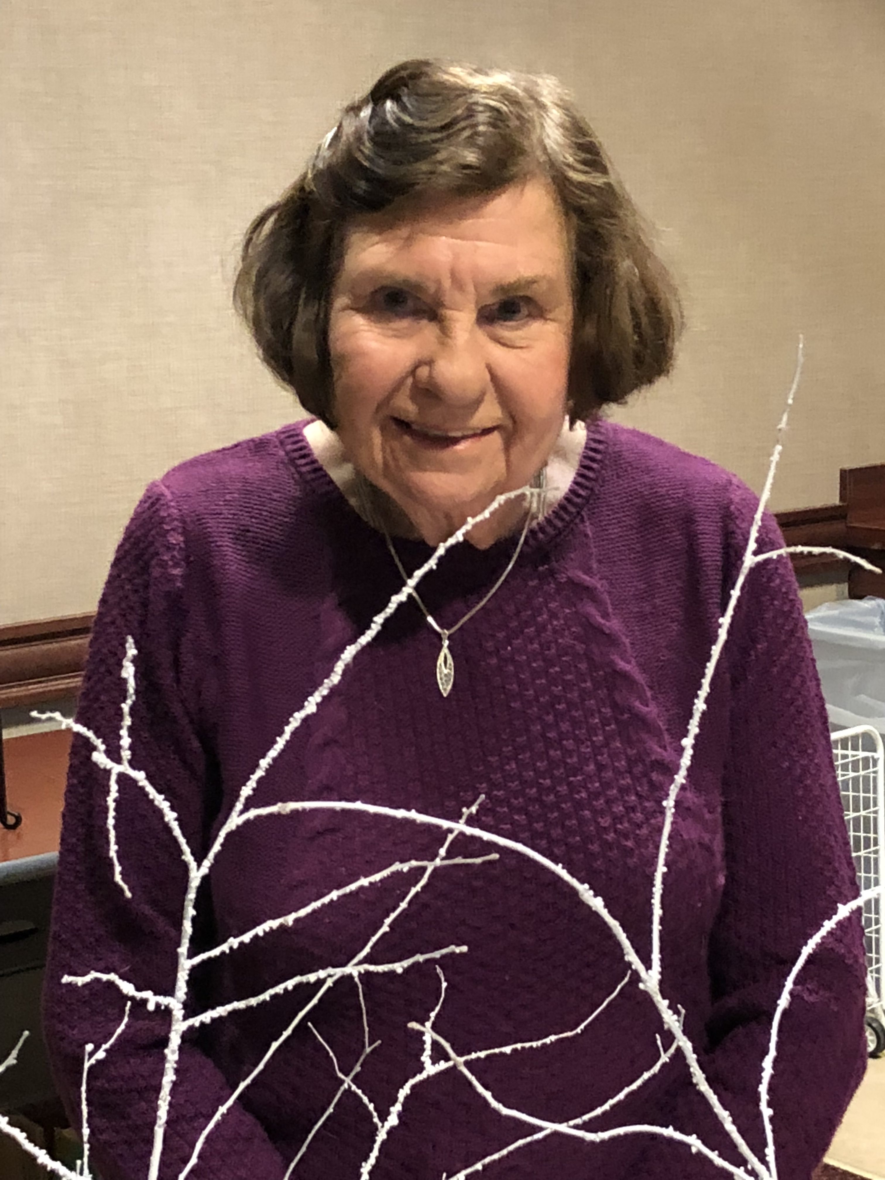 Carolyn Dee